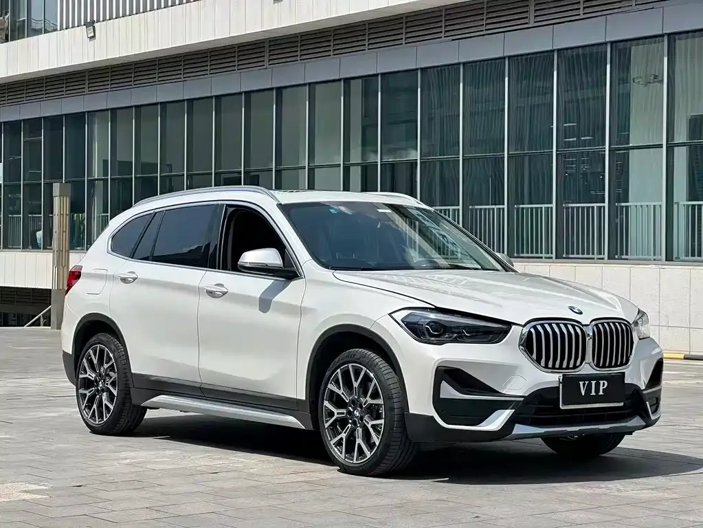 BMW X1 — фото 2
