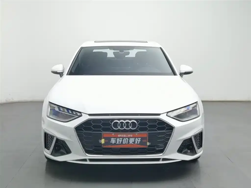 Audi A4L 2022 из CN, фото 6