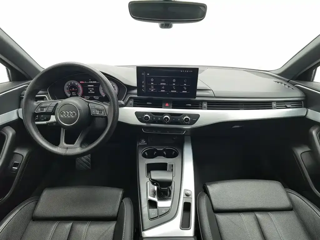 Audi A4L 2022 из CN, фото 10