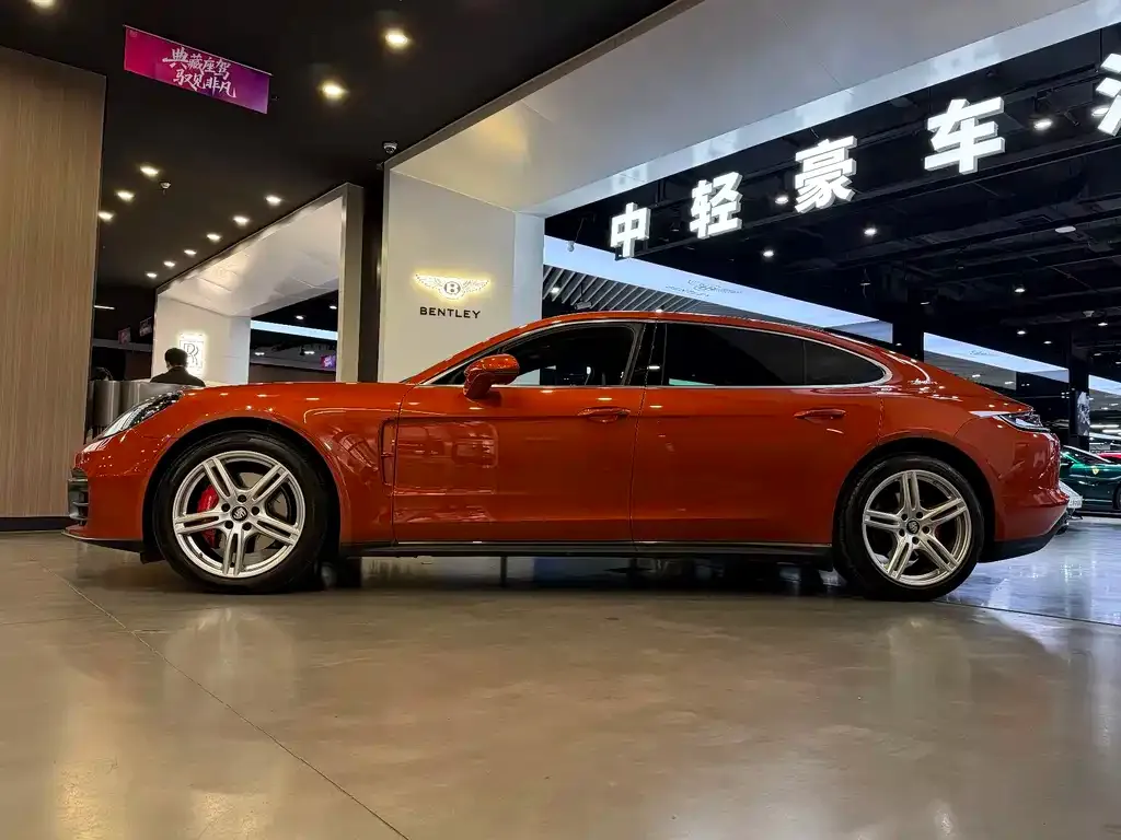 Porsche Panamera 2023 из CN, фото 10