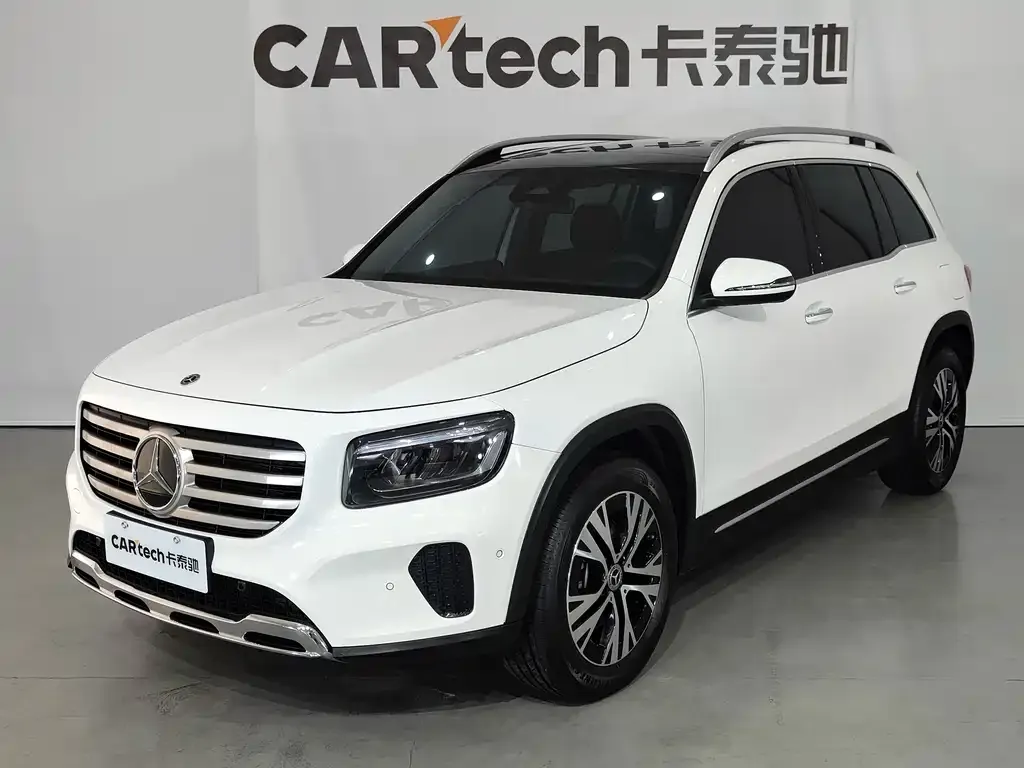 Mercedes-Benz GLB — фото 1