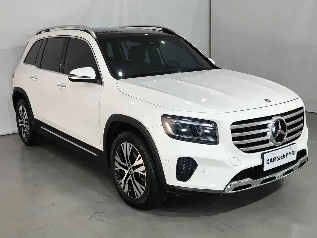 Mercedes-Benz GLB — фото 4
