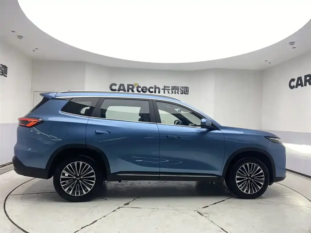 Chery Tiggo 8 PLUS — фото 8