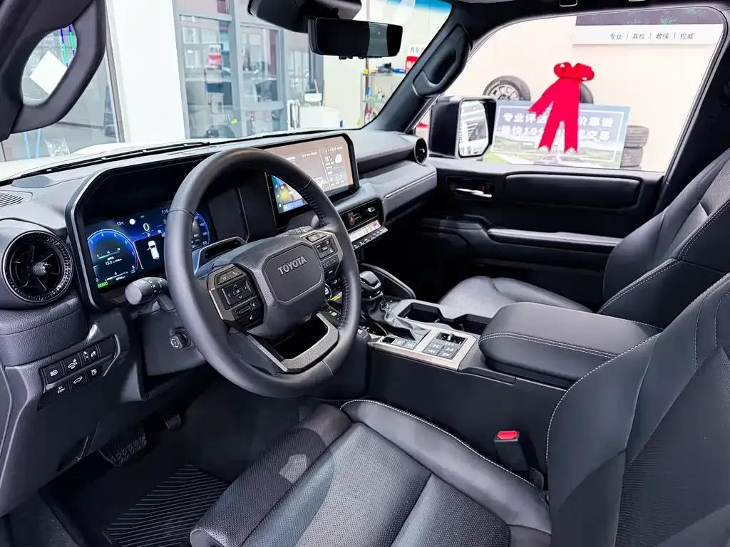 Toyota Prado 2026 из CN, фото 4