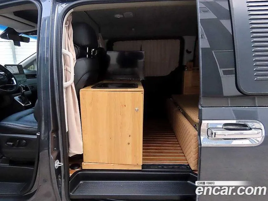 Hyundai Staria 2022 из KR, фото 7