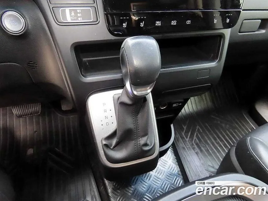 Hyundai Staria 2022 из KR, фото 5
