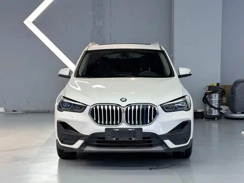 BMW X1 2021 из CN, фото 2