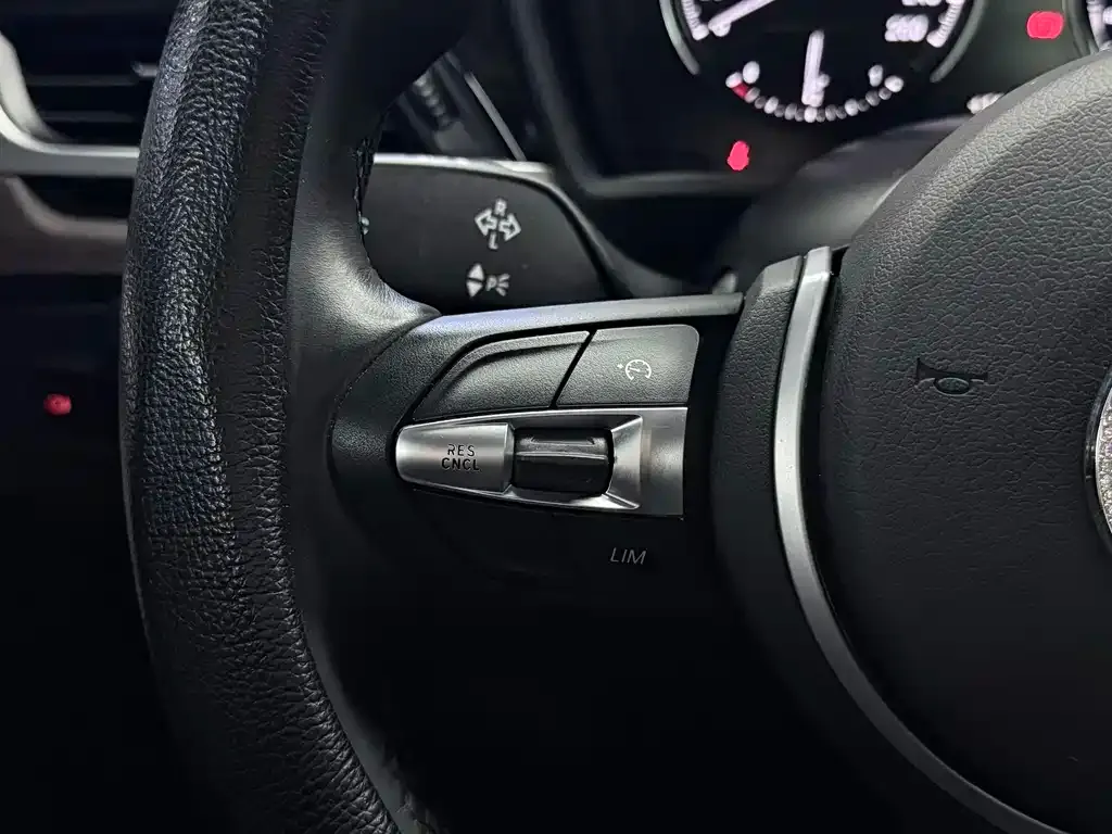 BMW X1 2021 из CN, фото 9