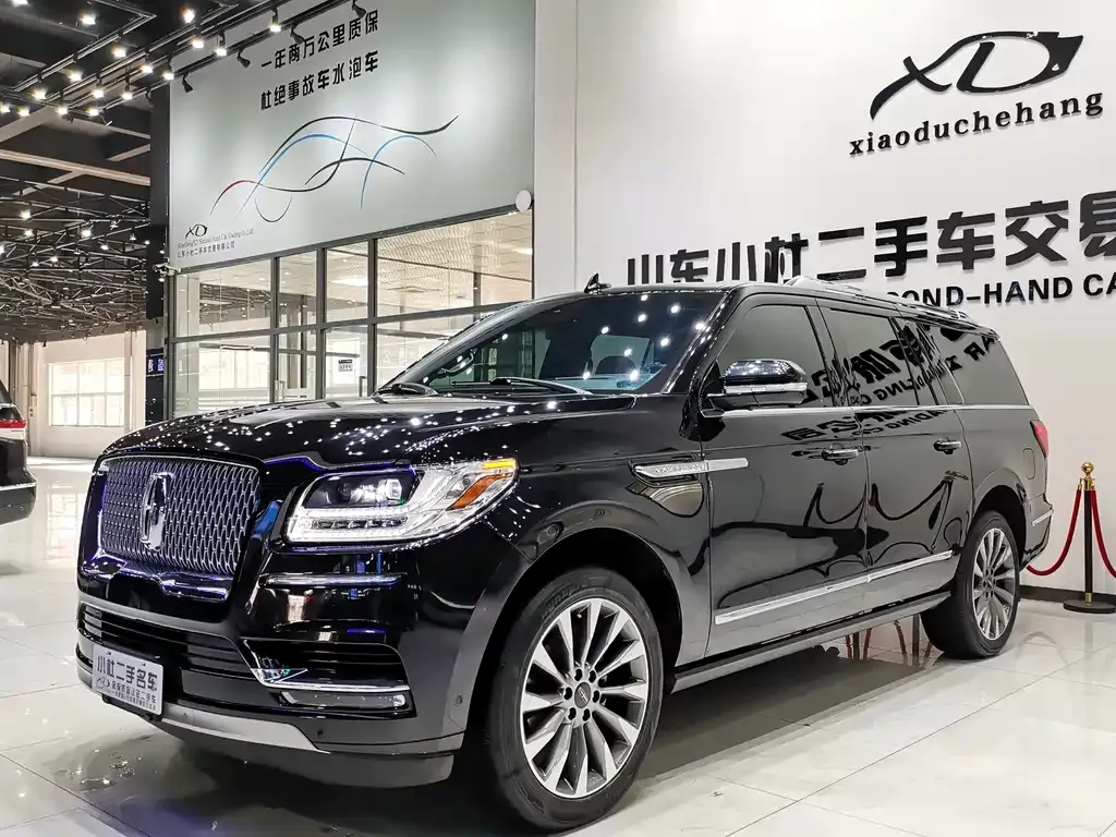 Lincoln Navigator 2022 из CN, фото 1