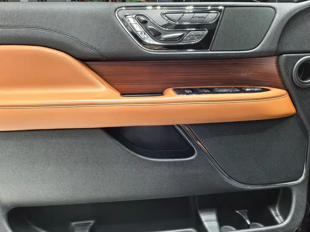 Lincoln Navigator 2022 из CN, фото 9