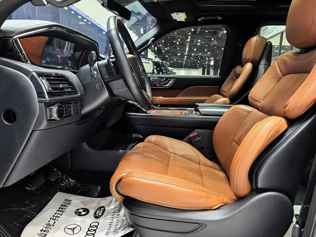 Lincoln Navigator 2022 из CN, фото 3