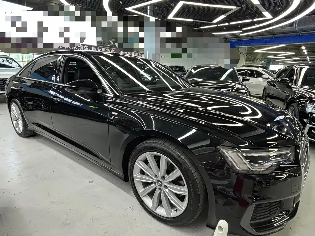 Audi A6L 2021 из CN, фото 10