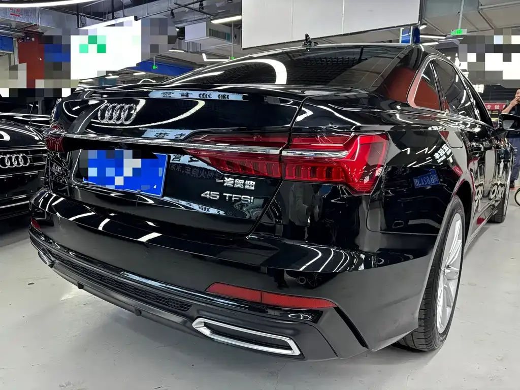 Audi A6L 2021 из CN, фото 7
