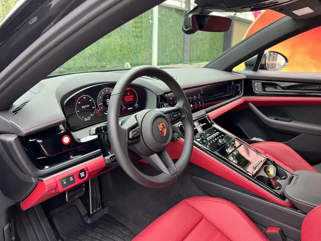 Porsche Panamera 2025 из CN, фото 9