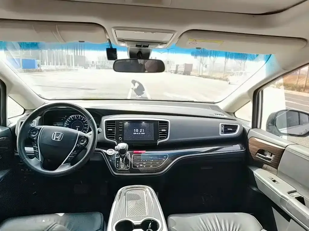 Honda Odyssey 2021 из CN, фото 7