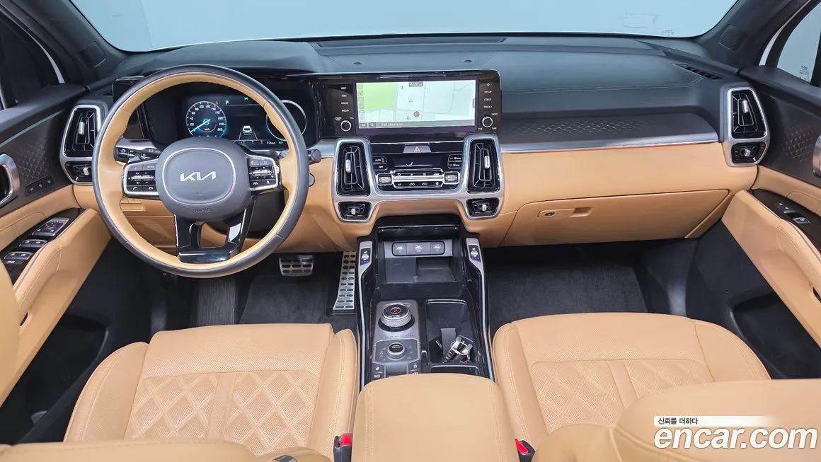 Kia Sorento — фото 8