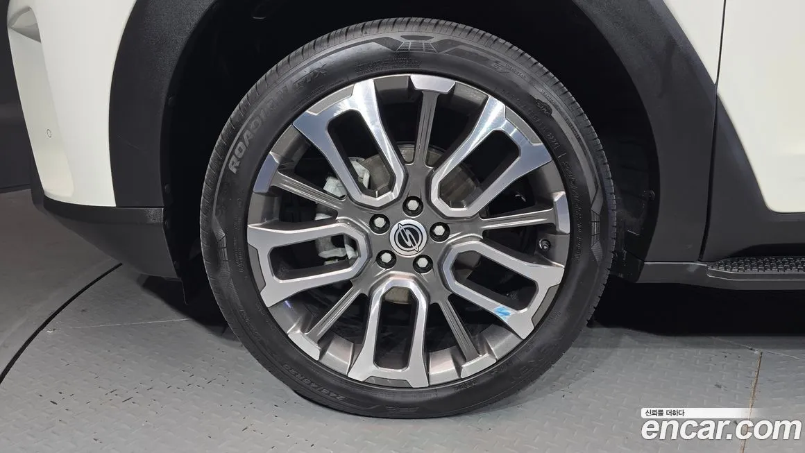 KG Mobility (Ssangyong) Torres 2023 из KR, фото 5