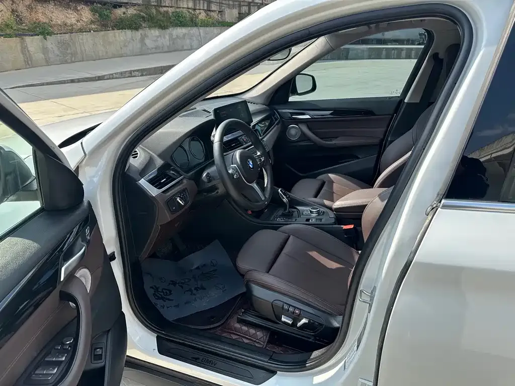 BMW X1 2021 из CN, фото 4