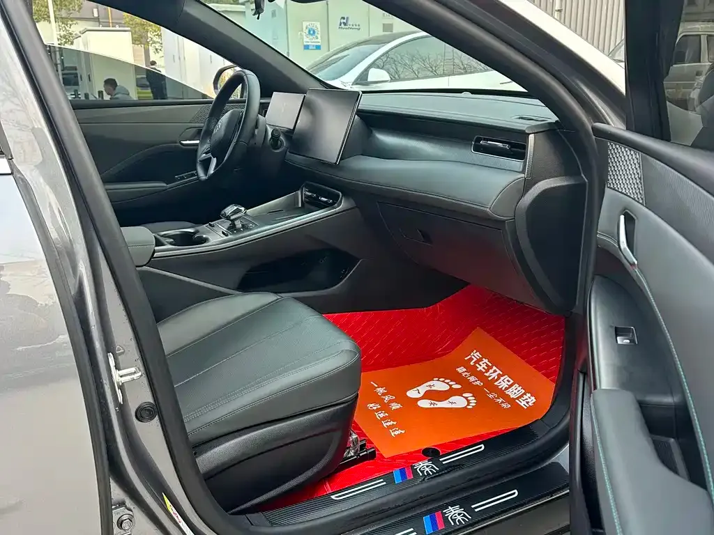 BYD Qin PLUS 2025 из CN, фото 8