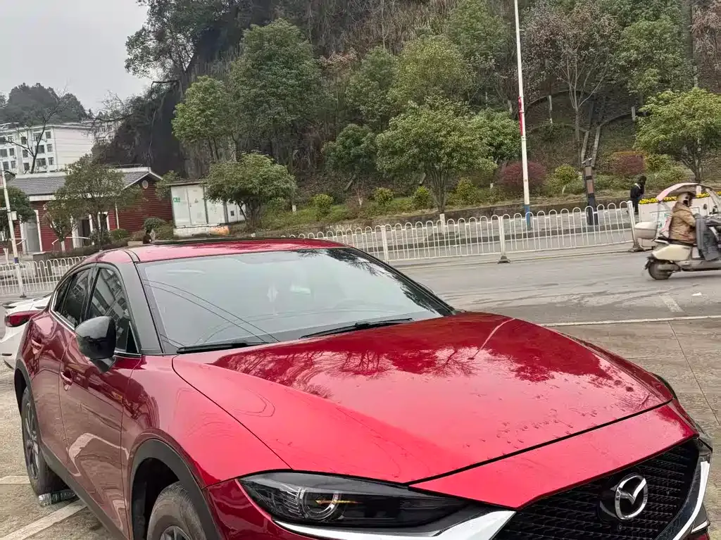 Mazda CX-4 2021 из CN, фото 4