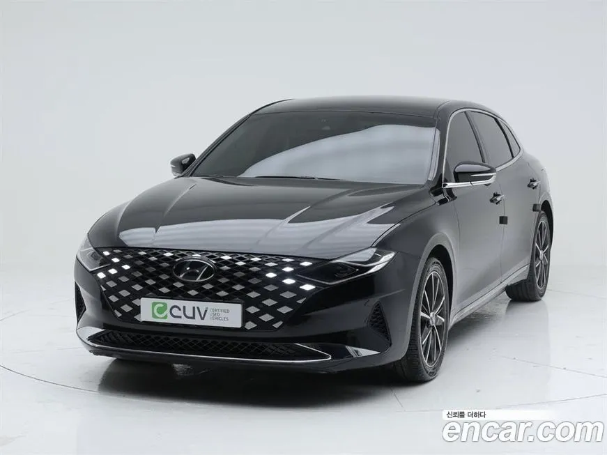 Hyundai Grandeur — фото 1