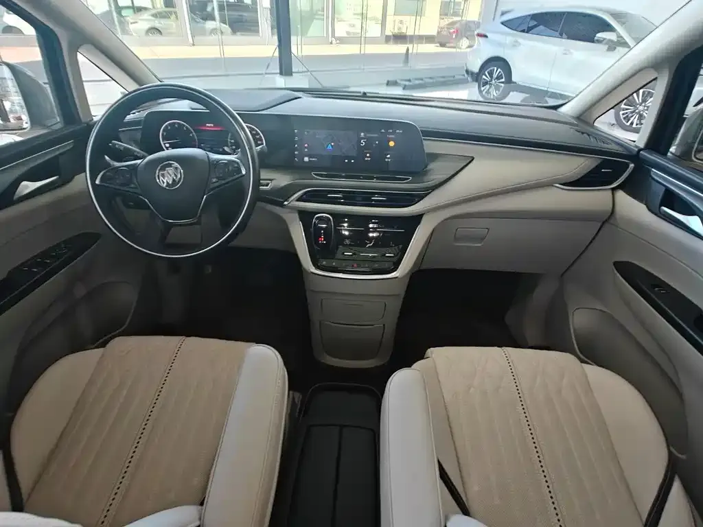 Buick GL8 2023 из CN, фото 8