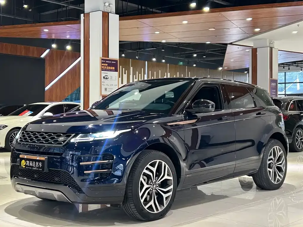 Land Rover Evoque — фото 1