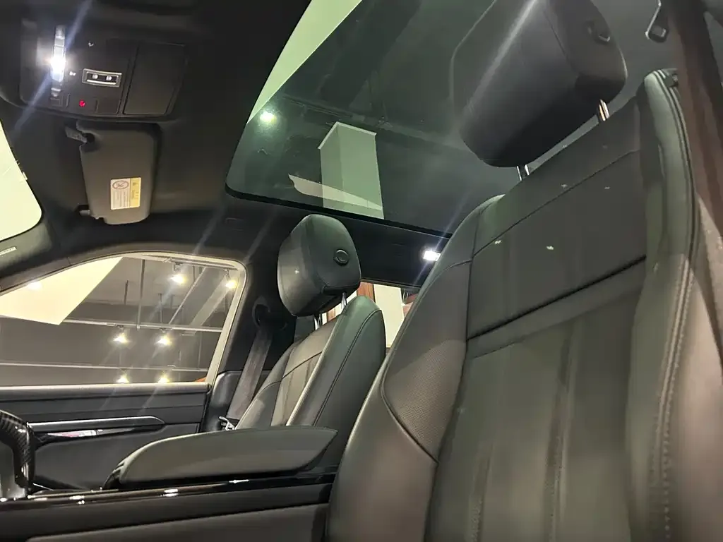 Land Rover Evoque — фото 10