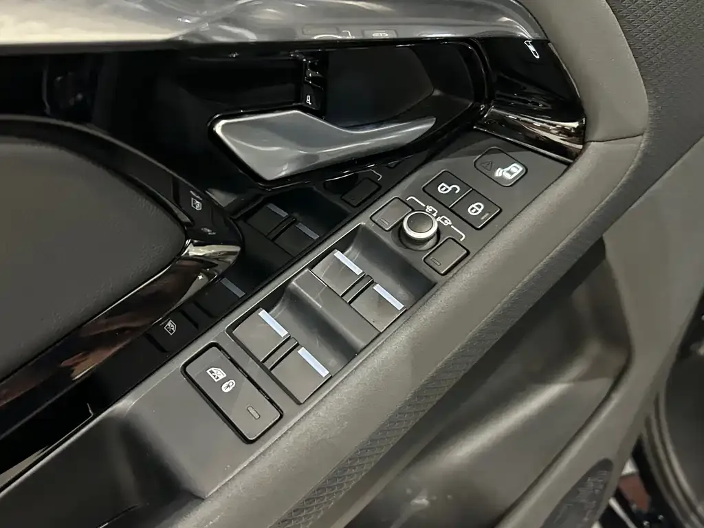 Land Rover Evoque — фото 3