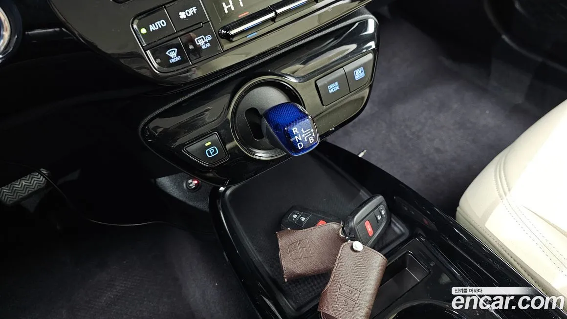 Toyota Prius 2021 из KR, фото 7