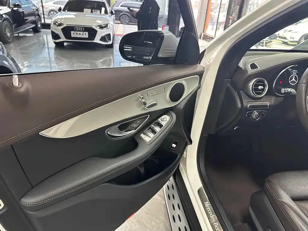 Mercedes-Benz GLC 2022 из CN, фото 8