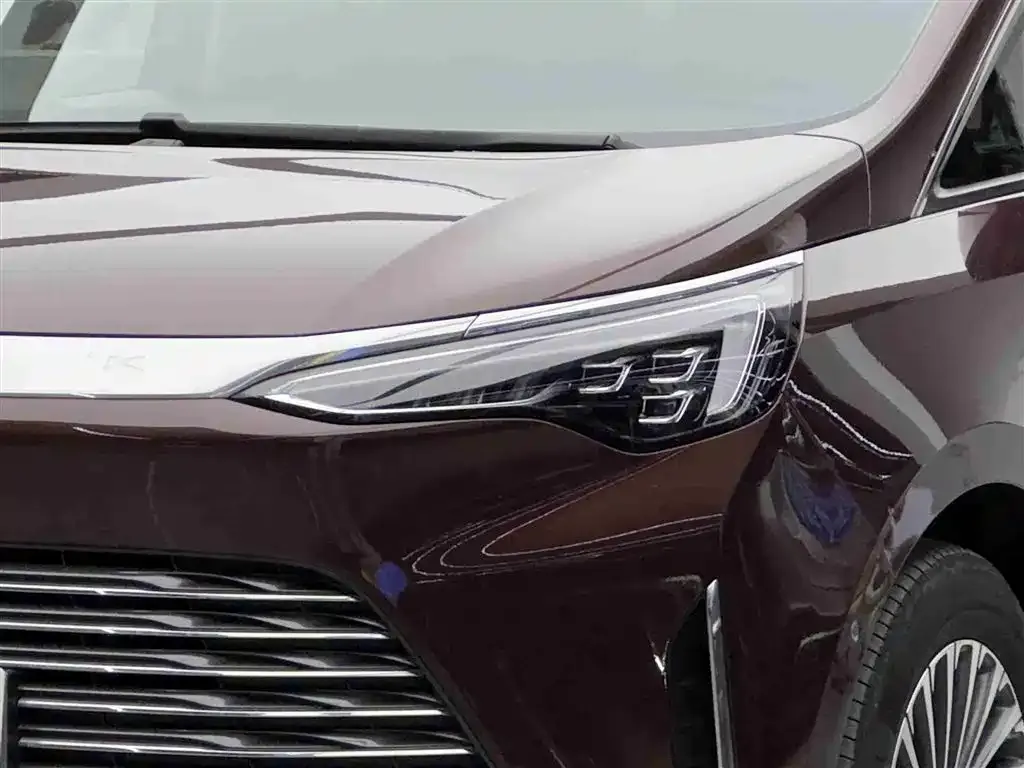 Buick Century 2023 из CN, фото 7