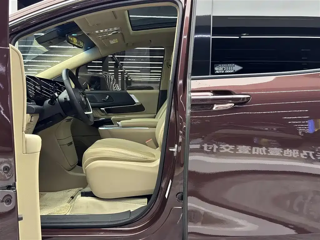 Buick Century 2023 из CN, фото 5