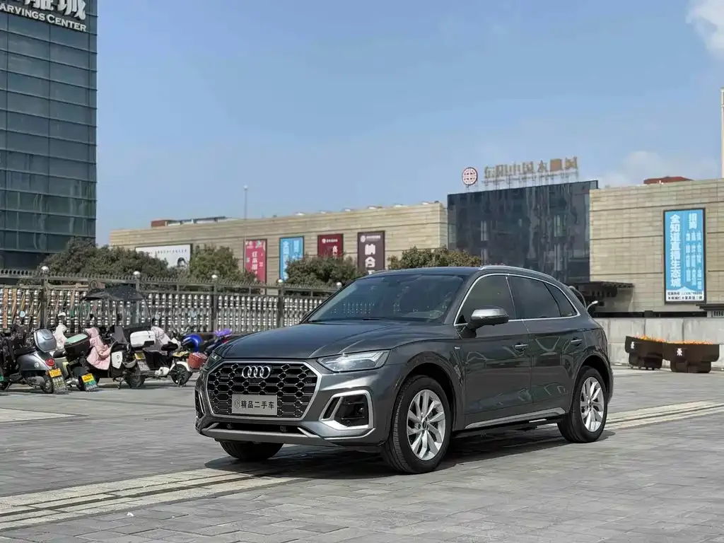 Audi Q5L 2023 из CN, фото 1
