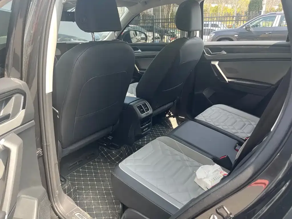Volkswagen Tayron 2023 из CN, фото 3
