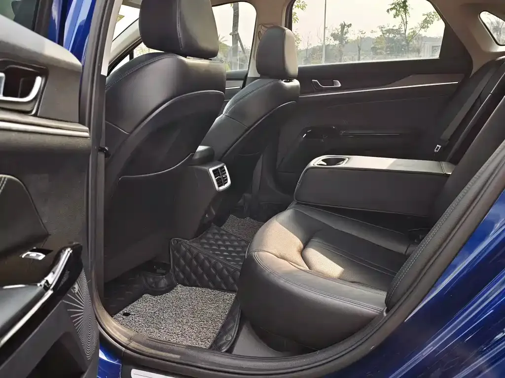 Kia K5 2021 из CN, фото 4