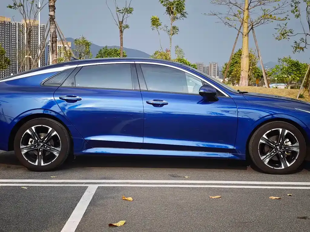 Kia K5 2021 из CN, фото 3