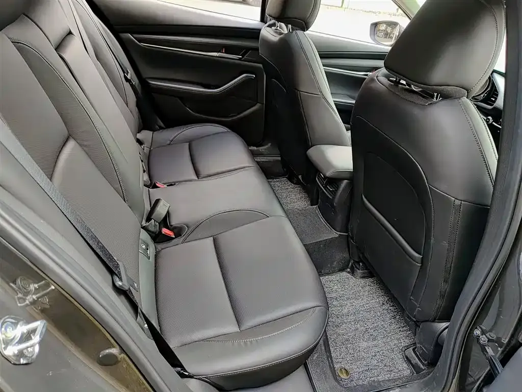 Mazda 3 Axela 2022 из CN, фото 9