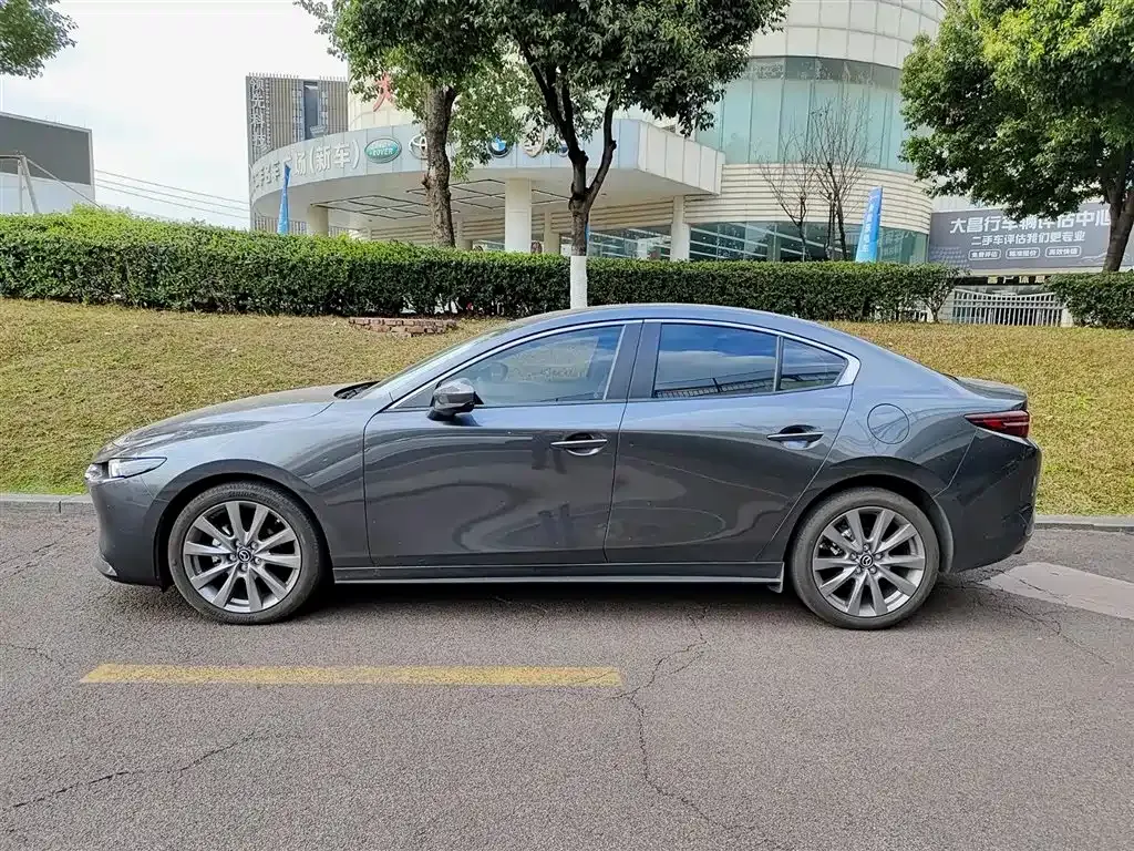 Mazda 3 Axela 2022 из CN, фото 6