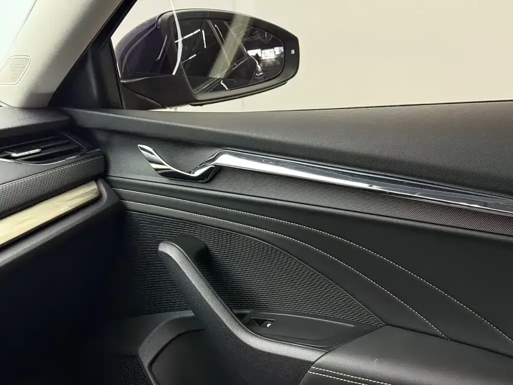 Skoda Octavia 2021 из CN, фото 8