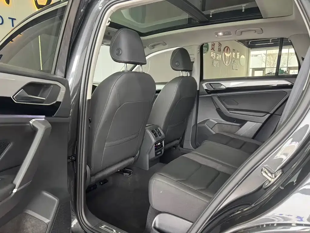 Volkswagen Tayron 2022 из CN, фото 8