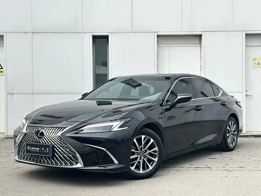 Lexus ES 2025 из CN, фото 1