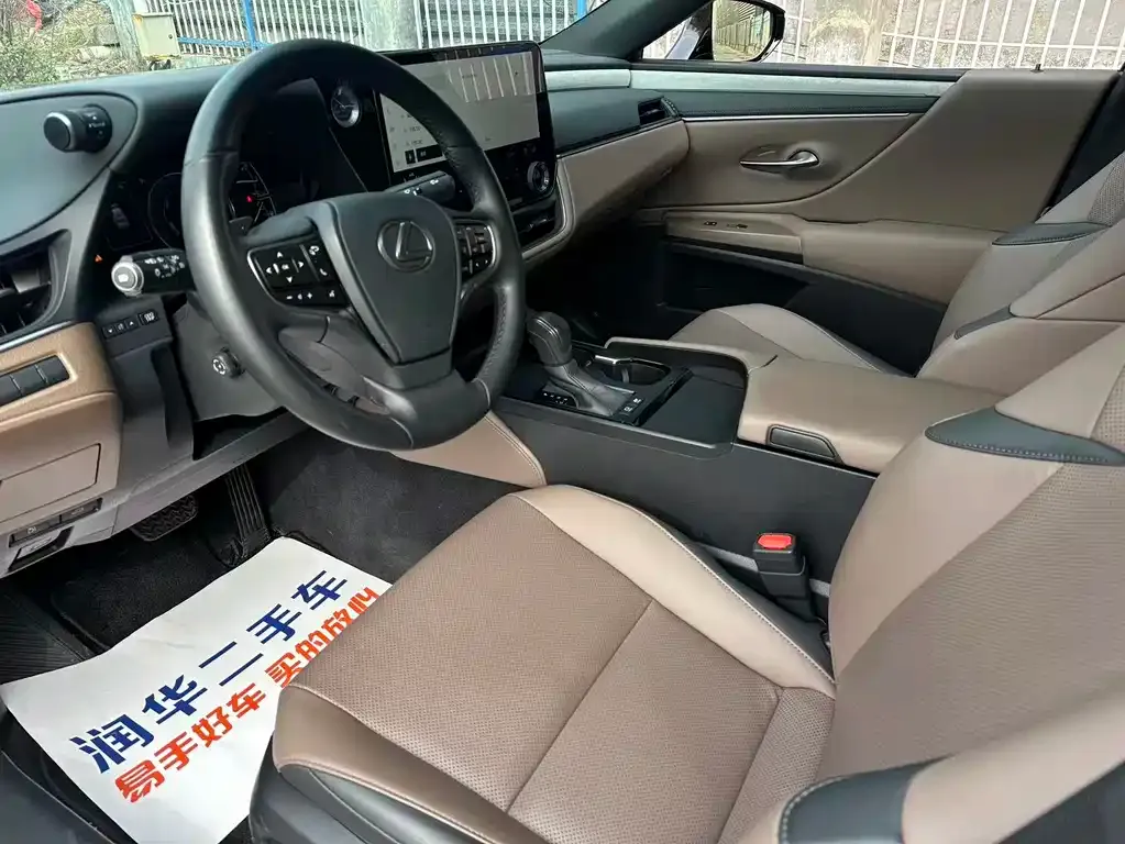 Lexus ES 2025 из CN, фото 9