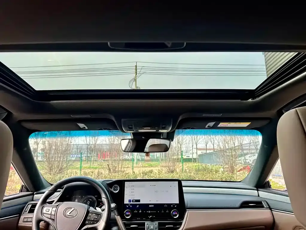 Lexus ES 2025 из CN, фото 8