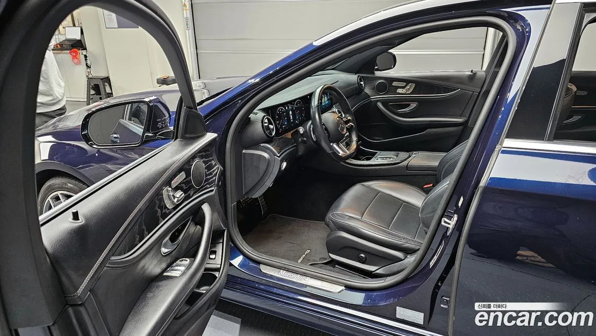 Mercedes-Benz E-Class 2021 из KR, фото 8