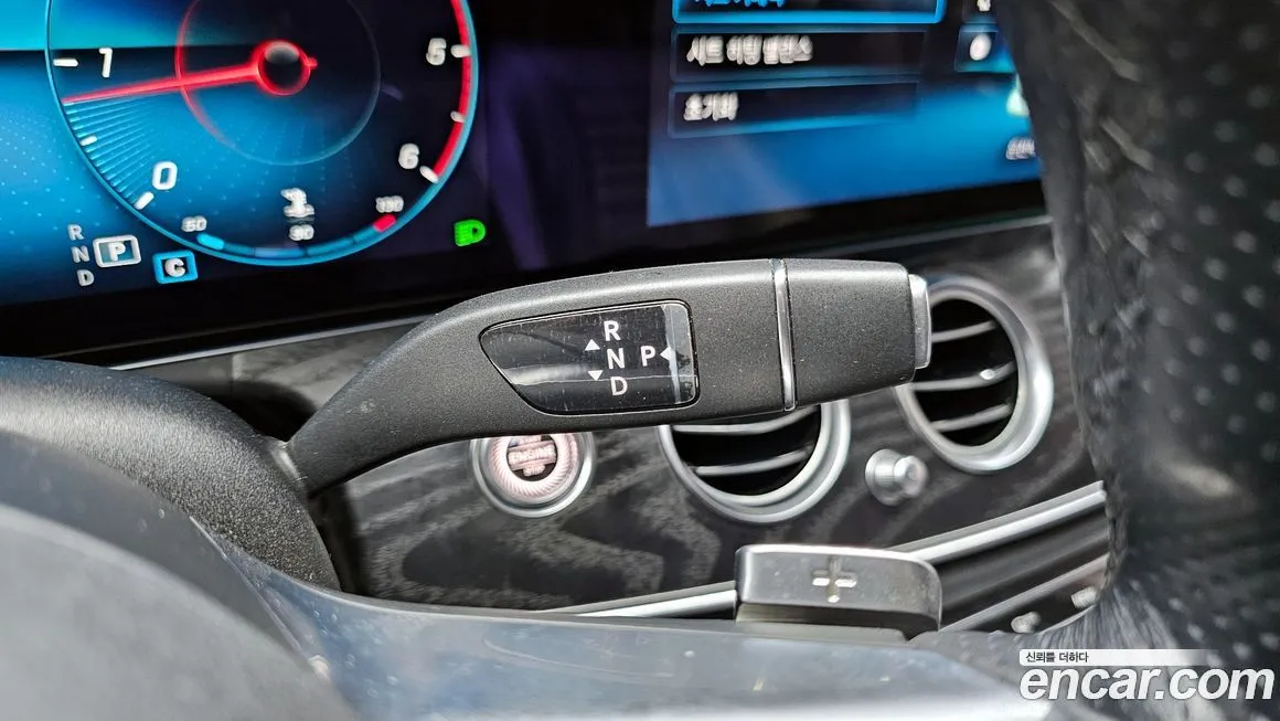 Mercedes-Benz E-Class 2021 из KR, фото 4