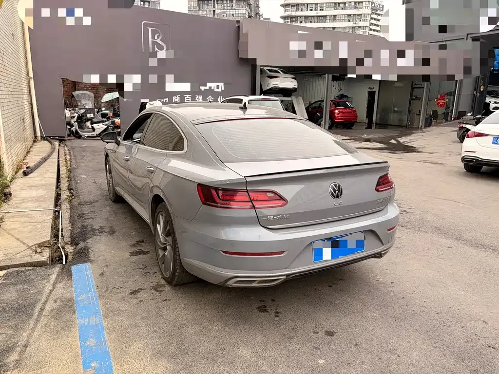 Volkswagen CC 2022 из CN, фото 8
