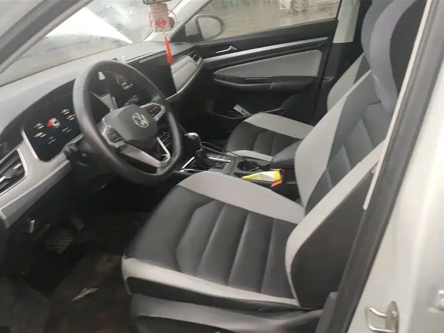 Volkswagen Bora 2022 из CN, фото 3