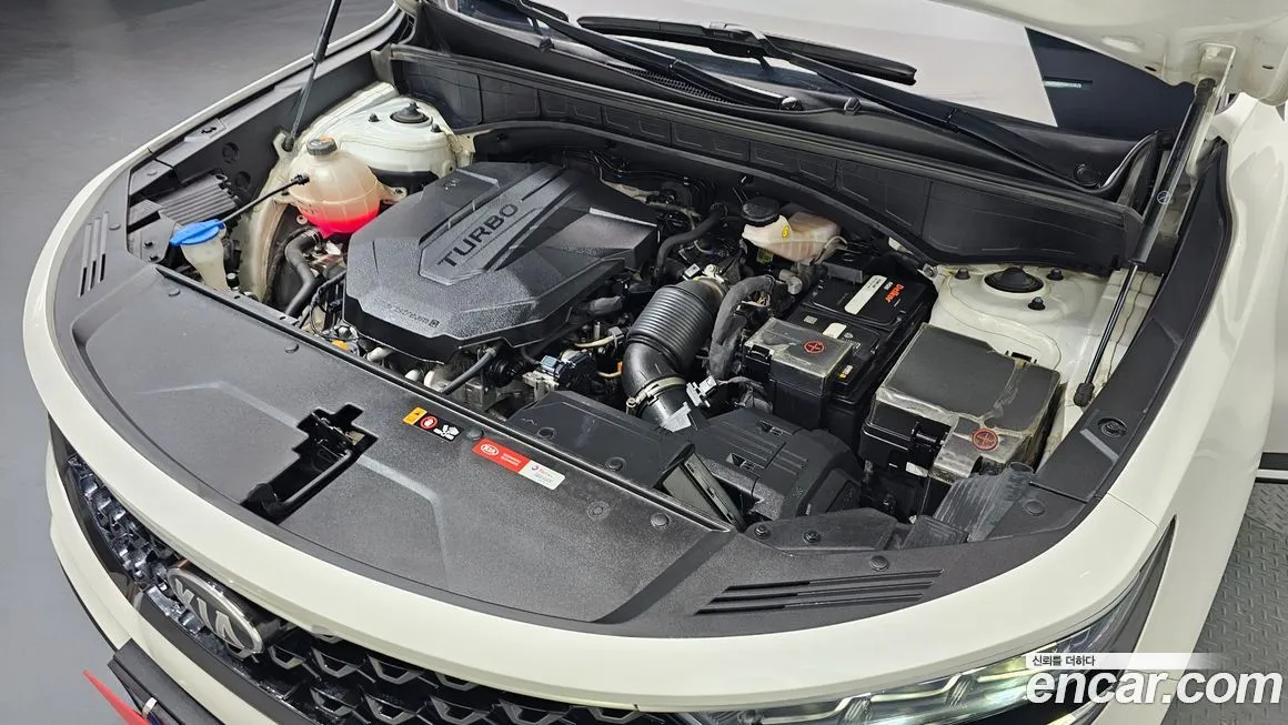 Kia Sorento — фото 10