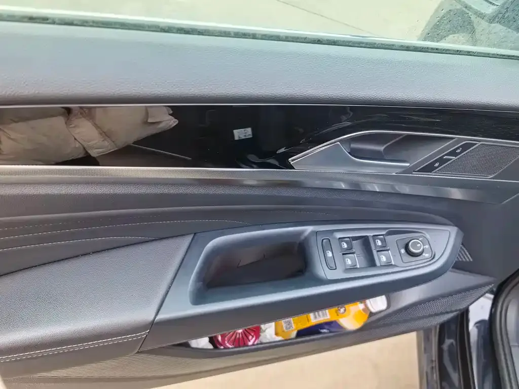Volkswagen Passat New Energy 2022 из CN, фото 5